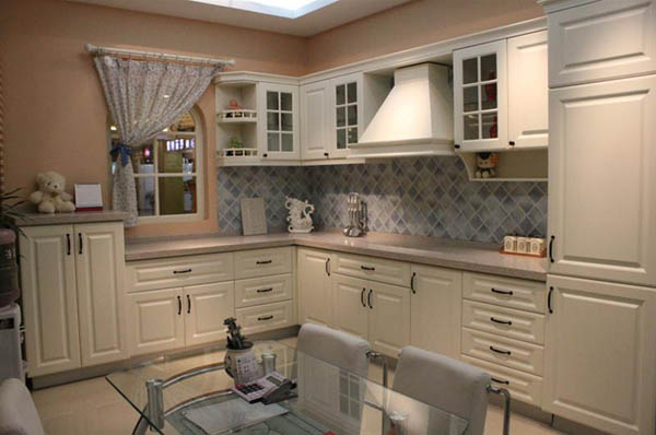 模压板材质橱柜